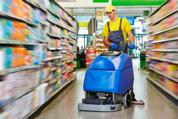Quais os desafios de limpeza de supermercados e como superá-los